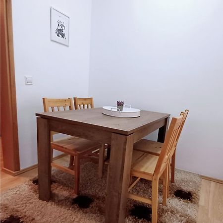 Apartmani Damir ซาราเยโว ภายนอก รูปภาพ